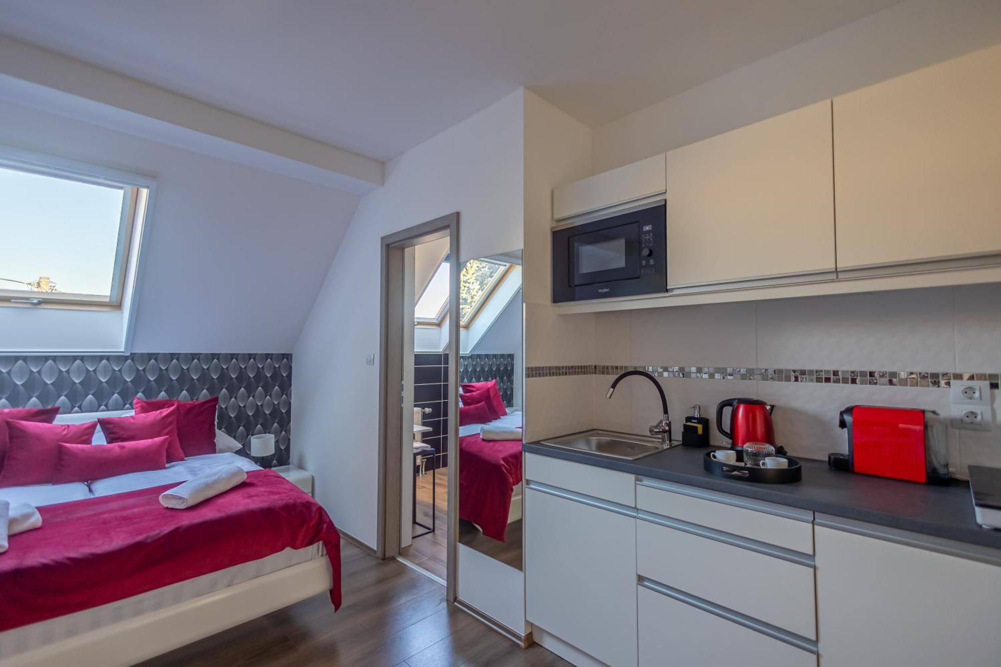 Happy Home Apartman Miskolc Extérieur photo