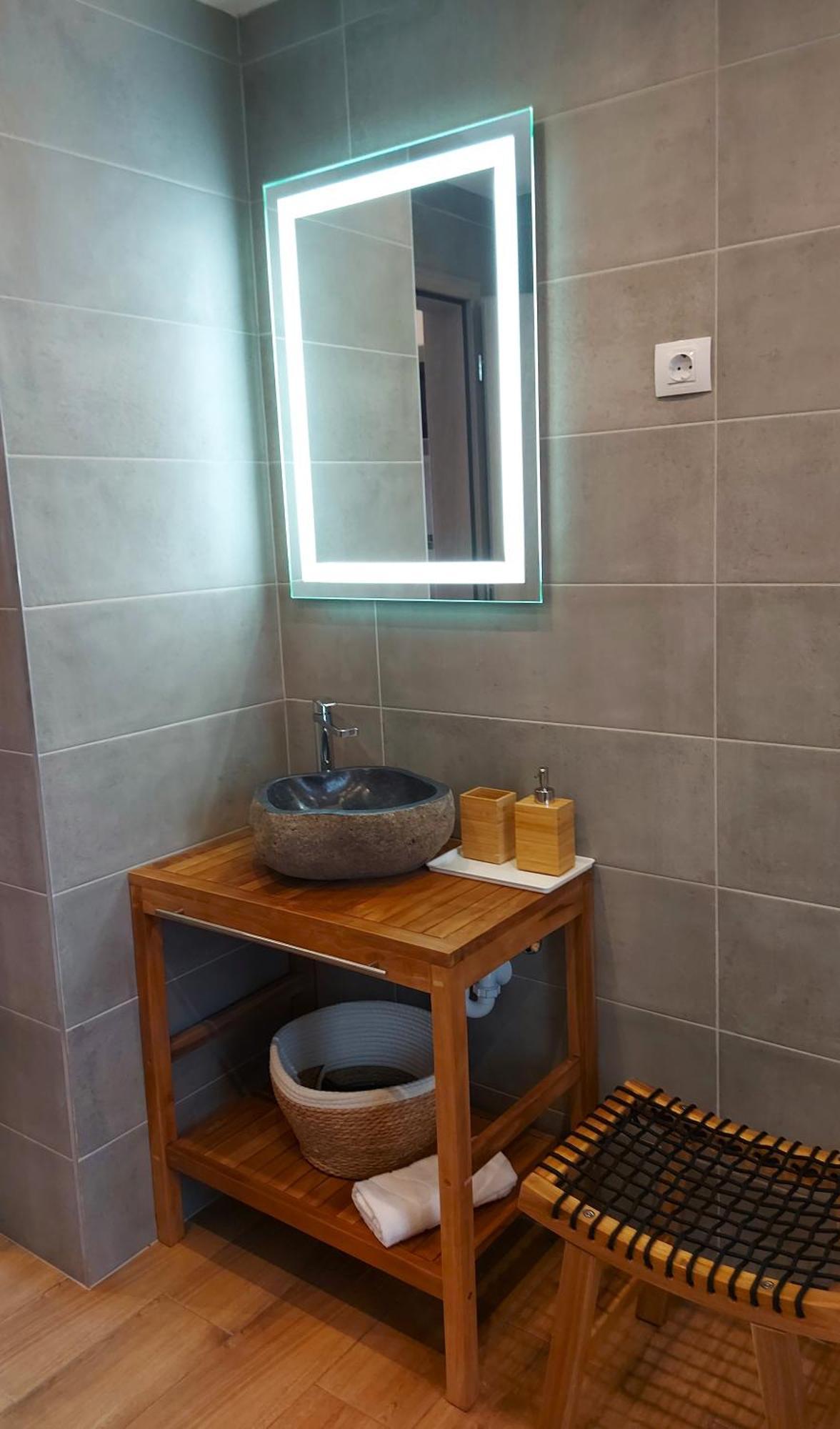 Happy Home Apartman Miskolc Extérieur photo
