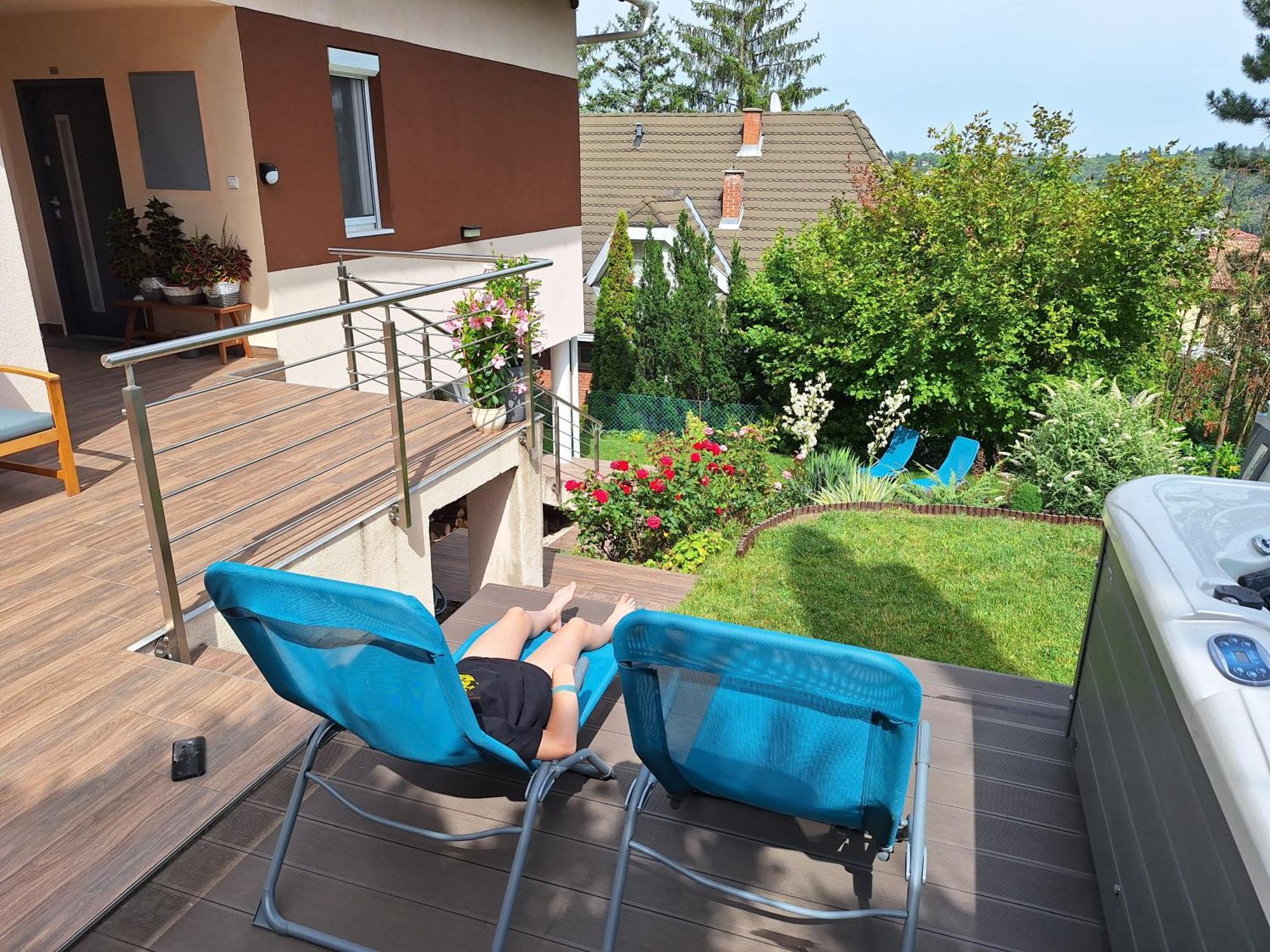 Happy Home Apartman Miskolc Extérieur photo
